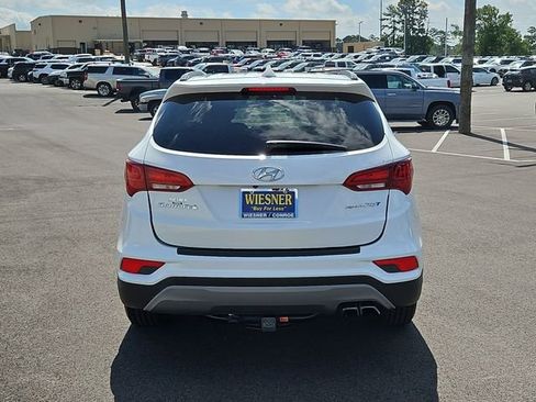 Used 2018 Hyundai Santa Fe Sport 2.0T FWD image 6