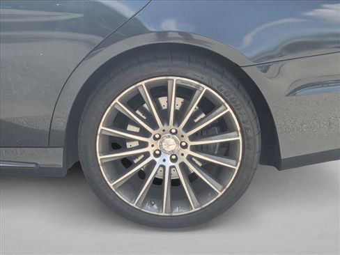 Used 2015 Mercedes-Benz S 550 4MATIC Sedan image 15