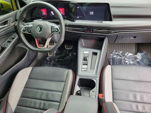 Used 2022 Volkswagen GTI Autobahn image 25