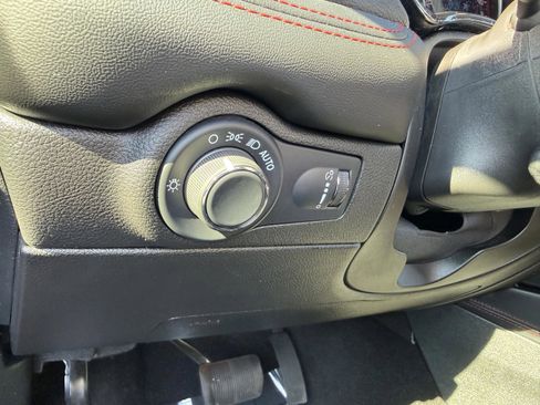 Used 2024 Dodge Durango GT image 21