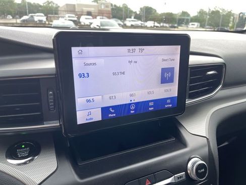Used 2020 Ford Explorer XLT w/ Equipment Group 202A AWD/4WD image 19