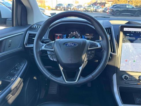 Used 2024 Ford Edge SEL image 20