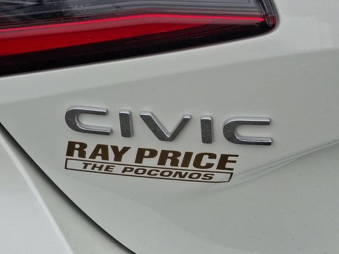 Used 2024 Honda Civic LX image 29