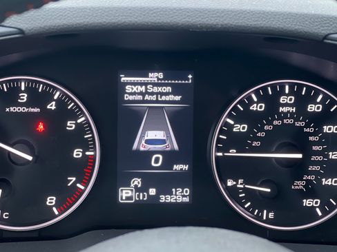 Used 2025 Subaru Crosstrek 2.5i Limited w/ Crosstrek Mirror Package image 28