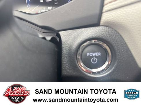 Used 2025 Toyota RAV4 Limited image 16