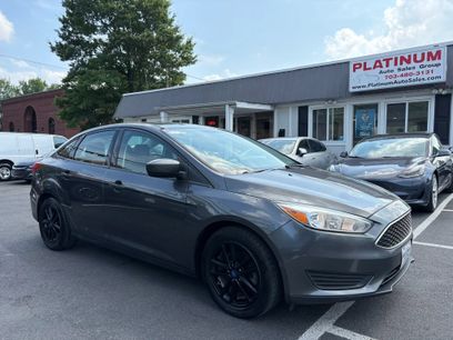 Used 2018 Ford Focus SE