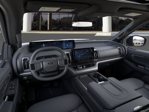 New 2026 Ford Expedition Max Platinum w/ Stealth Performance Package AWD/4WD image 9