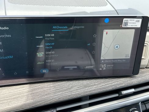 New 2025 Hyundai Santa Fe Calligraphy FWD image 27