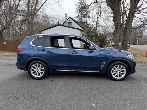 Used 2023 BMW X5 xDrive40i w/ Executive Package AWD/4WD image 11