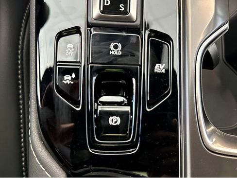 New 2026 Lexus NX 350h F Sport AWD/4WD image 31