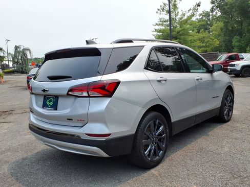 Certified 2022 Chevrolet Equinox RS w/ RS Leather Package AWD/4WD image 6