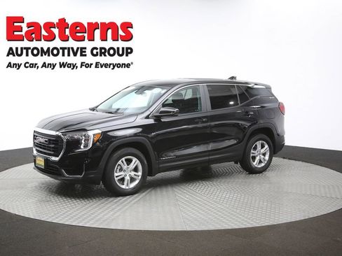 Used 2022 GMC Terrain SLE image 57