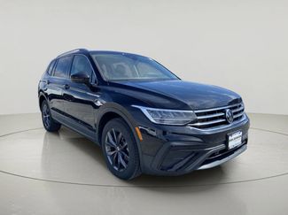 Used 2023 Volkswagen Tiguan SE AWD/4WD video 1