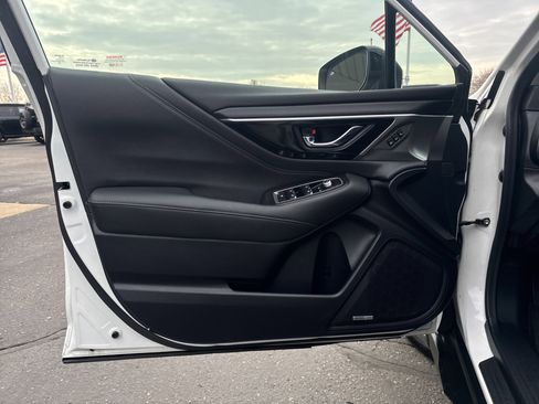 Used 2020 Subaru Outback Limited XT image 13