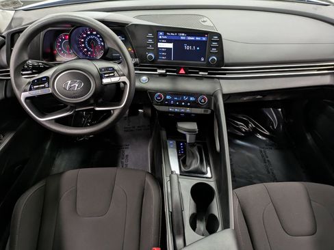 Certified 2023 Hyundai Elantra SEL FWD image 23