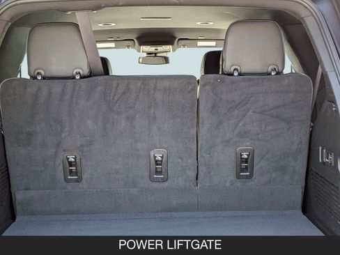 Used 2024 Chevrolet Tahoe Premier image 22