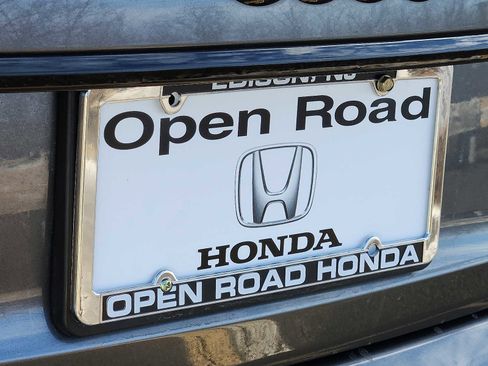 Used 2021 Audi A6 Premium Plus w/ Premium Plus Package image 31