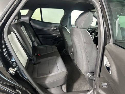 Used 2026 Chevrolet Trax RS w/ Driver Confidence Package FWD image 27