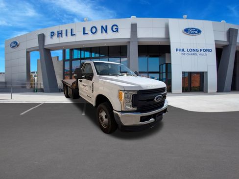 Used 2017 Ford F350 XL w/ Power Equipment Group AWD/4WD image 9