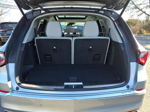 Certified 2025 Acura MDX SH-AWD w/ Advance Package image 18