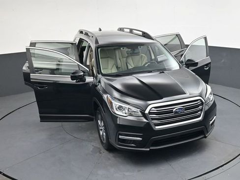 Used 2019 Subaru Ascent Premium image 40