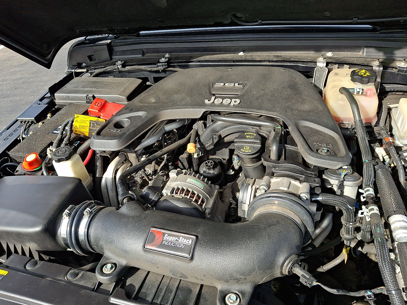 Used 2021 Jeep Gladiator Sport AWD/4WD image 28