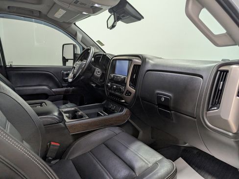Used 2018 GMC Sierra 2500 Denali image 21
