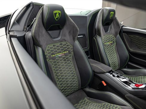 Used 2017 Lamborghini Huracan LP 610-4 image 33