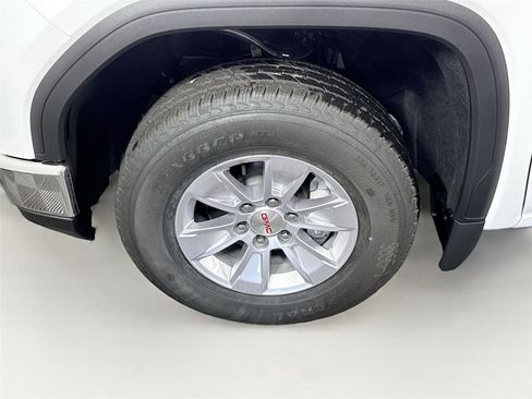 New 2026 GMC Sierra 1500 Pro w/ Pro Value Package image 22
