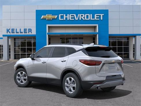 New 2025 Chevrolet Blazer LT w/ Convenience Package image 3
