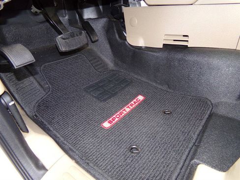 Used 2008 Ford Explorer Sport Trac Limited image 36