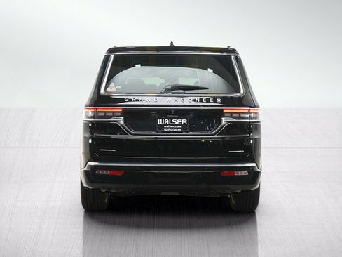 Used 2022 Jeep Grand Wagoneer Series II AWD/4WD image 6