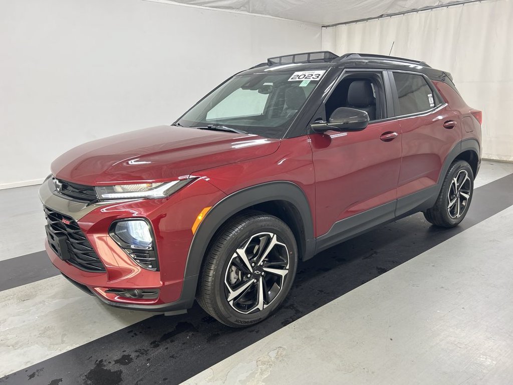 Certified 2023 Chevrolet TrailBlazer RS w/ Sun and Liftgate Package AWD/4WD image 5