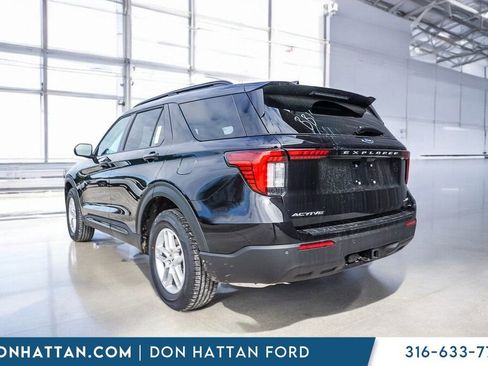 New 2026 Ford Explorer Active image 30