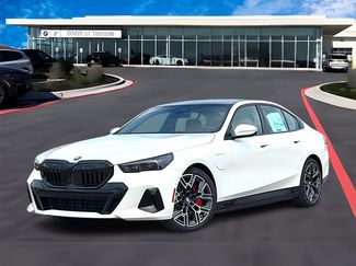 New 2026 BMW 550e xDrive AWD/4WD video 1