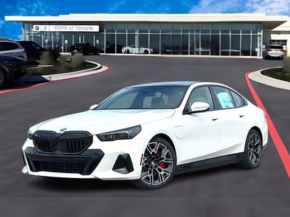 New 2026 BMW 550e xDrive