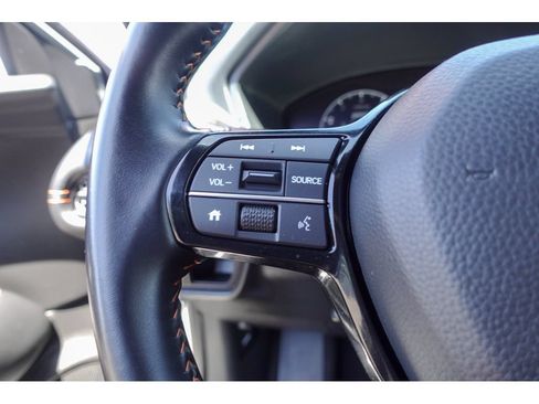 Used 2025 Honda HR-V Sport image 14