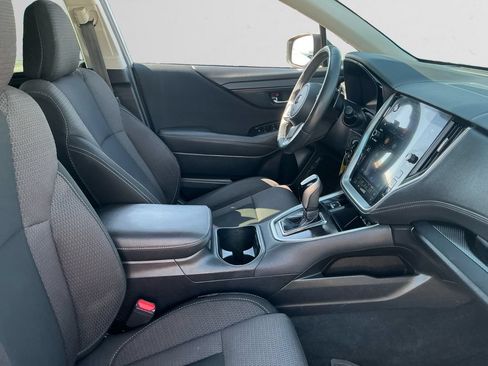 Used 2023 Subaru Outback Premium AWD/4WD image 15