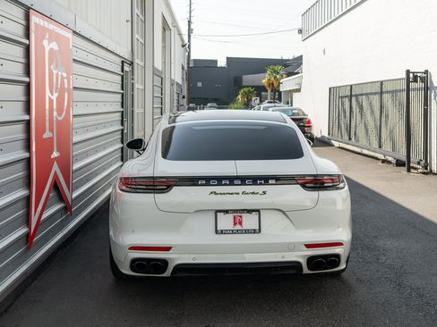 Used 2018 Porsche Panamera Turbo S AWD/4WD image 44