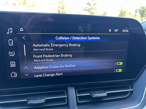 New 2025 Chevrolet Trax LT w/ Driver Confidence Package image 59