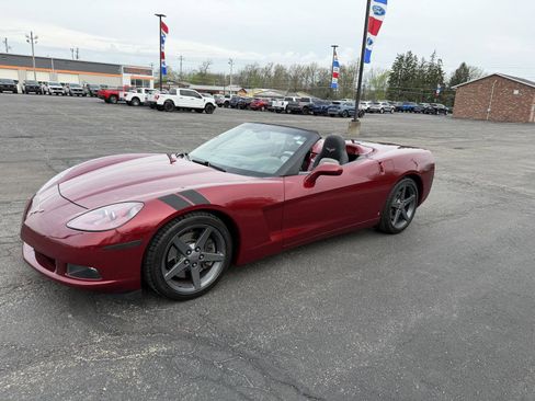 Used 2007 Chevrolet Corvette Convertible w/ Preferred Equipment Group image 1