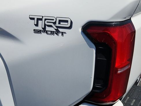 Used 2024 Toyota Tacoma TRD Sport image 5
