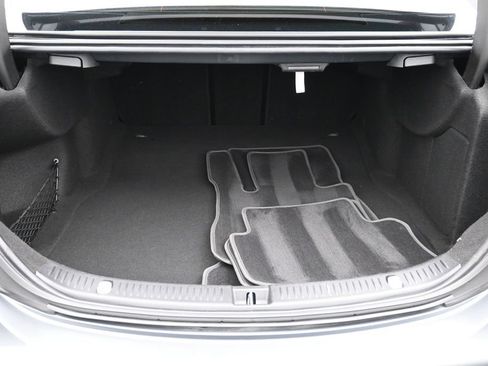 Used 2020 Mercedes-Benz E 450 4MATIC Sedan image 21