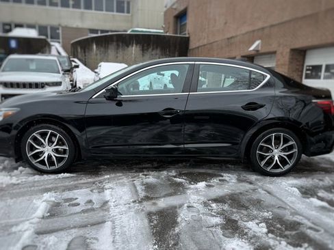Used 2020 Acura ILX w/ Premium Package image 14