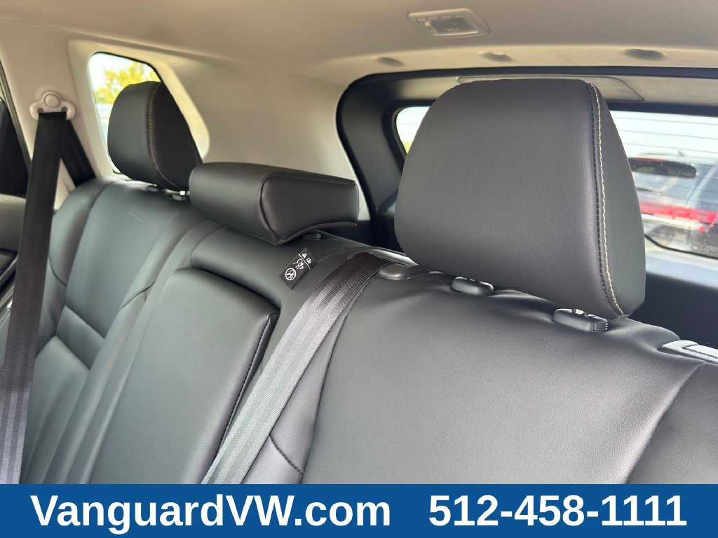 Used 2026 Nissan Rogue SL FWD image 32