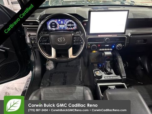Used 2025 Toyota 4Runner TRD Off-Road Premium AWD/4WD image 25
