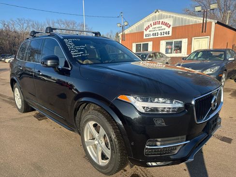 Used 2019 Volvo XC90 T6 Momentum w/ Advanced Package image 3