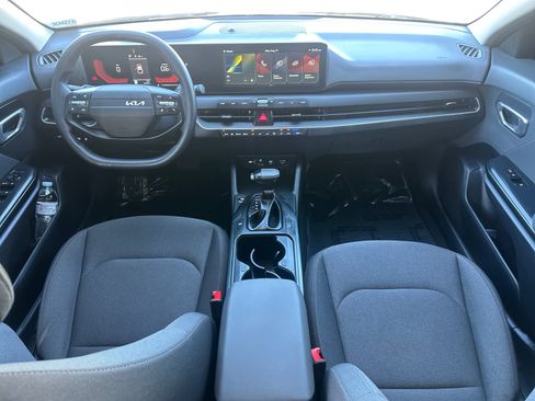 Used 2025 Kia K4 FWD image 11