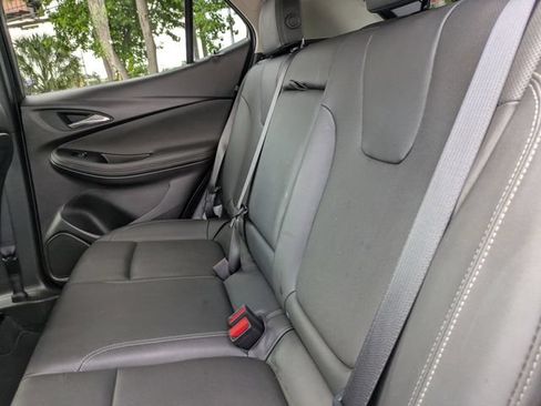Used 2024 Buick Encore GX Sport Touring w/ Comfort Package FWD image 18