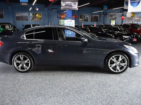 Used 2011 INFINITI G37 x Sedan w/ Premium Pkg AWD/4WD image 3
